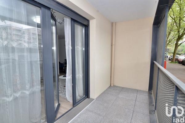Appartement 2 pièces de 42 m² à Noisiel (77186)