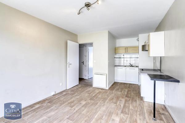 Appartement à louer 2 pièces 38.86m² Le Havre (76600)