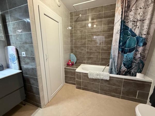 Appartement à GORBIO (06500)