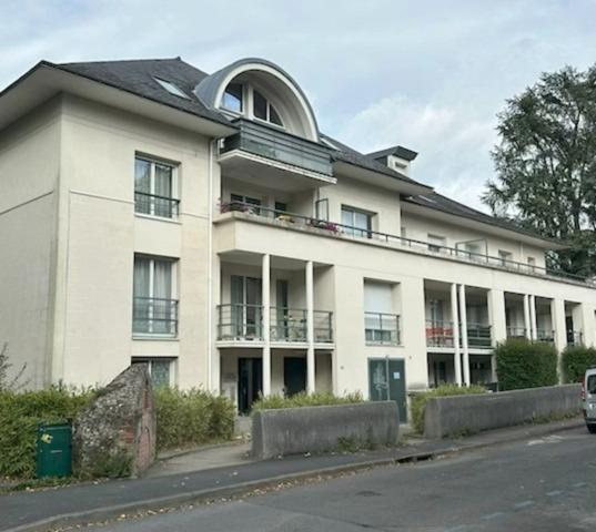 Appartement à vendre 6 pièces LA CHAPELLE SUR ERDRE (44)