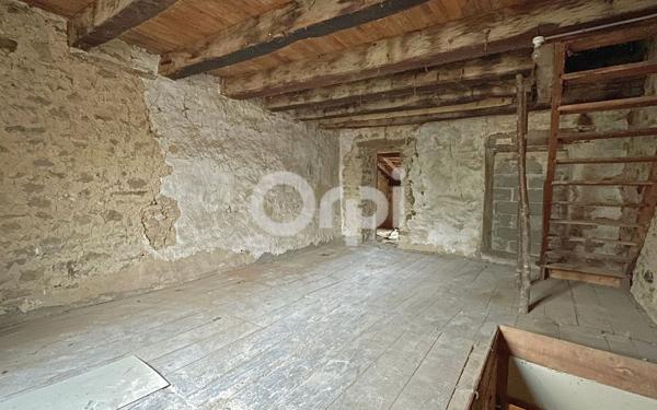 Maison à vendre    3 pièces •  Saint-Martin-Terressus