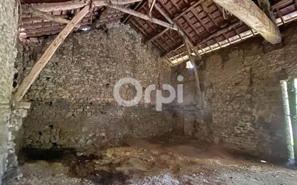 Maison à vendre    3 pièces •  Saint-Martin-Terressus