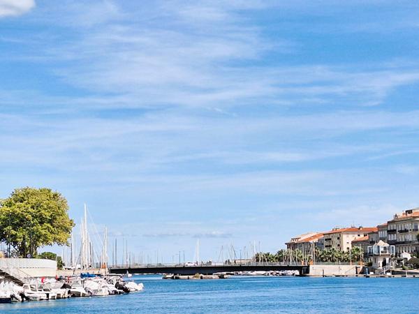 Appartement Sète 2 pièces 47 m²