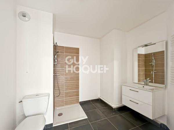 À vendre : Appartement 2 pièces à FONTENAY TRESIGNY