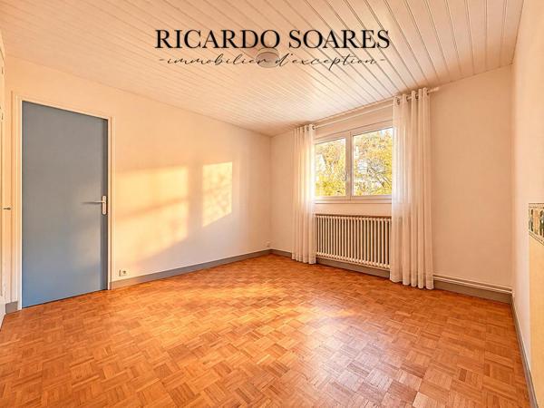 60700 PONT-SAINTE-MAXENCE / MAISON FAMILIALE 220 m² au sol / 6 CHAMBRES / VIVABLE DE PLAIN-PIED / TERRAIN 1401 m²