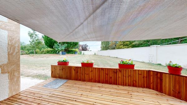 Ferme bressane de caractère entièrement rénovée de 190 m² - Prestations haut de gamme -  Terrain de 3 300 m²