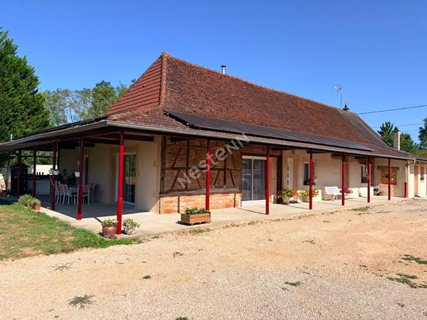 Ferme bressane de caractère entièrement rénovée de 190 m² - Prestations haut de gamme -  Terrain de 3 300 m²