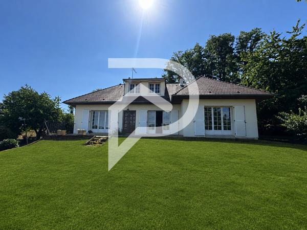 Maison 5 pièces 290 m2
