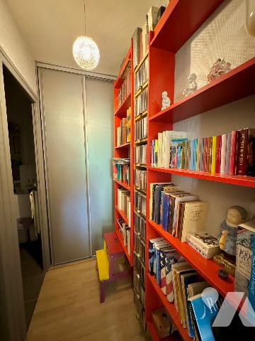 EXCLUSIVITE : INVESTISSEMENT - PLACEMENT Appartement T2 d'environ 63,50 m² loi carrez. - ALBERTVILLE