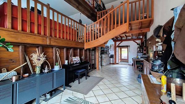 Charmante maison en pierre à Compreignac, à 20 min de Limoges