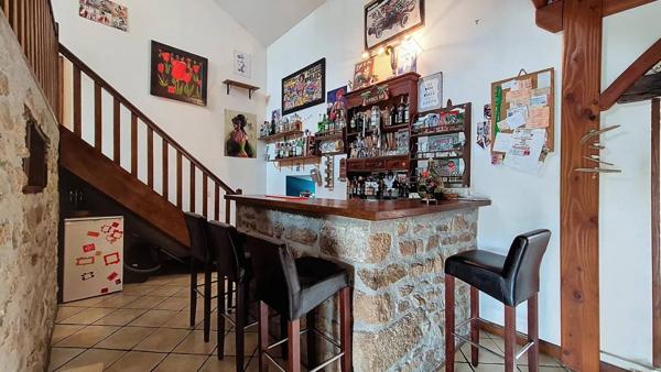 Charmante maison en pierre à Compreignac, à 20 min de Limoges