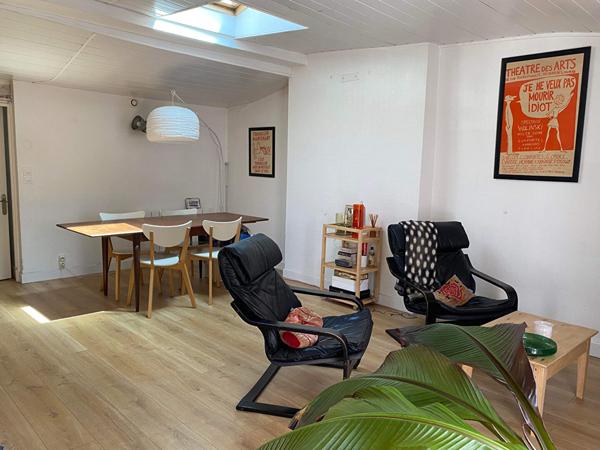 A VENDRE LA ROCHELLE CENTRE VILLE IMMEUBLE DE 80 M2
