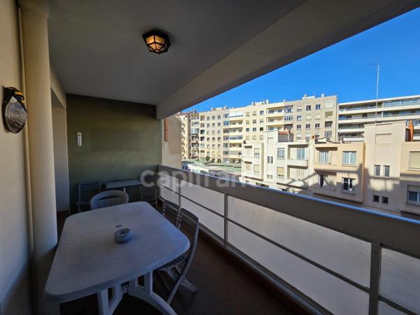 Appartement à vendre 85 M2 pièces MARSEILLE 5EME ARRONDISSEMENT (13)