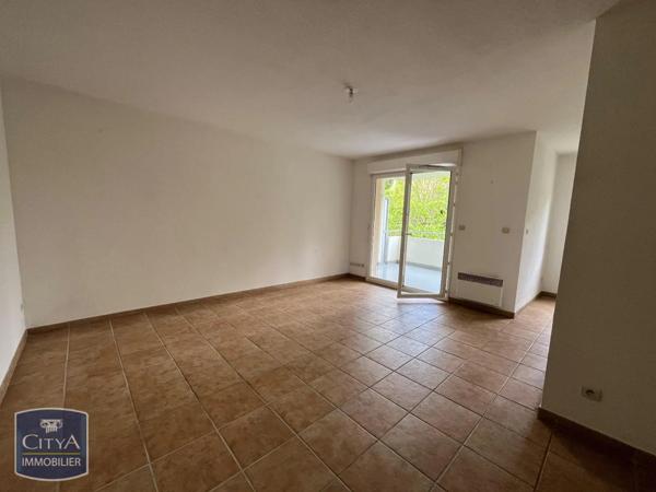 Appartement à louer 2 pièces 47.78m²