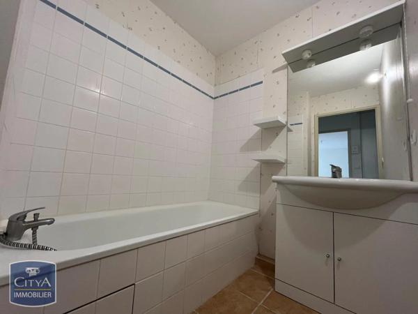 Appartement à louer 2 pièces 47.78m²