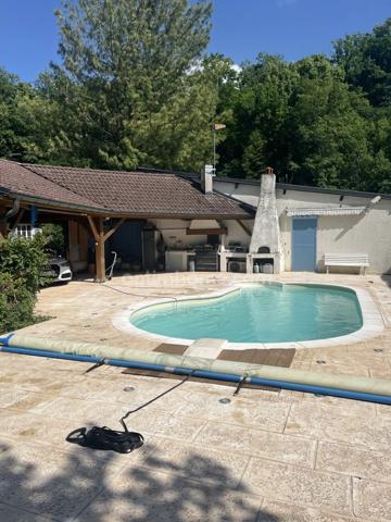 Maison à vendre 6 pièces + local professionnel à COULEVON (70)