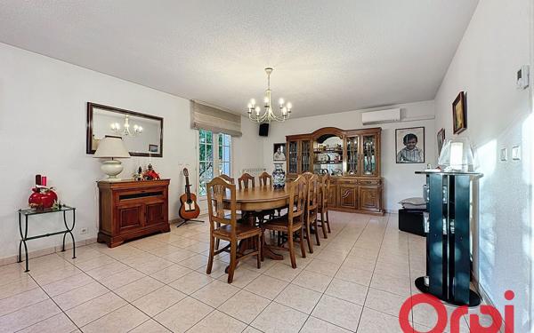 Maison à vendre    5 pièces •  Lunel