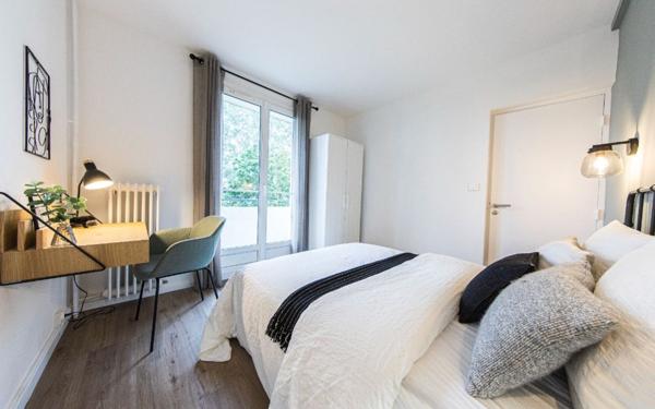 Appartement à vendre    4 pièces •  Tours