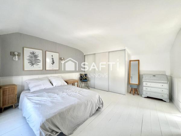 Maison rénovée avec jardin et dépendance