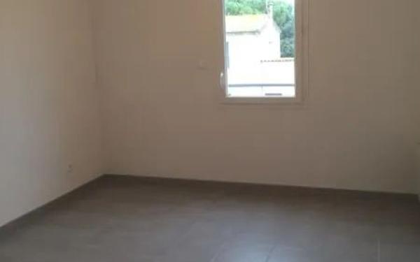 Appartement à vendre    3 pièces •  Vendargues