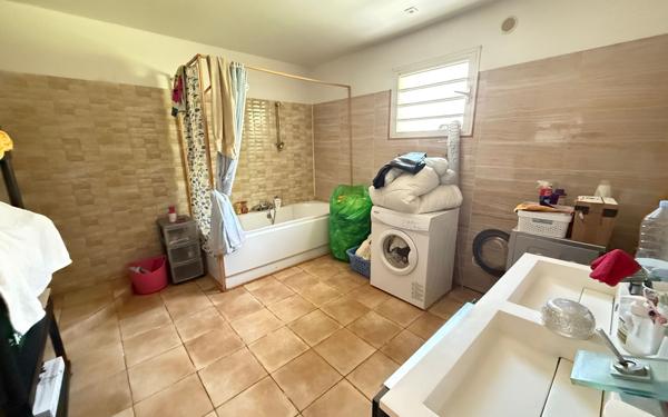 Maison à vendre    5 pièces •  Sainte-Marie