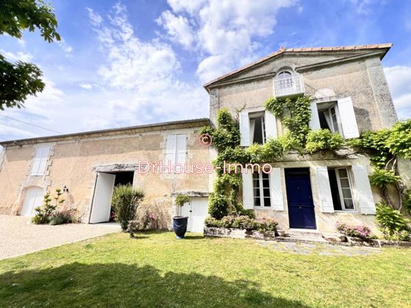 Maison à vendre 8 pièces de 250 m²