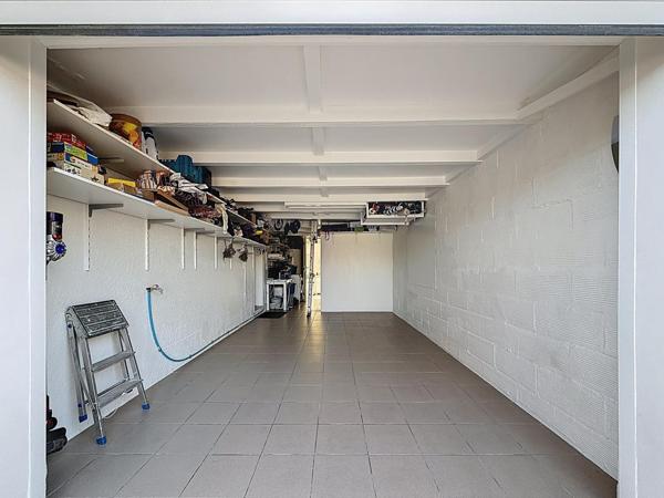 Maison 5 pièces avec garage et cabanon