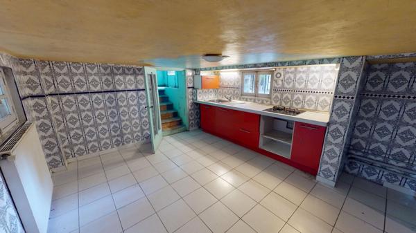 Exclusivité Guy Hoquet : Maison de ville avec extérieur et box à Montreuil