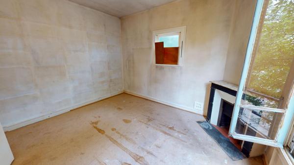 Exclusivité Guy Hoquet : Maison de ville avec extérieur et box à Montreuil