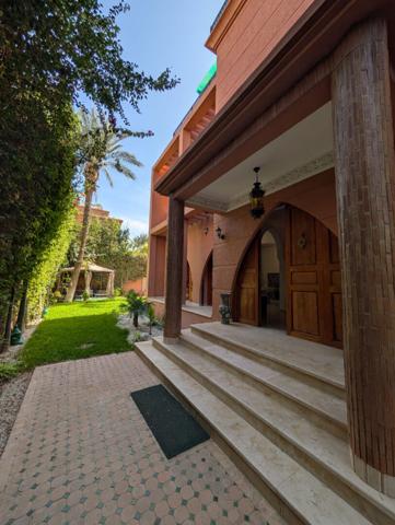 A Vendre Jolie Villa avec piscine - Targa, Marrakech