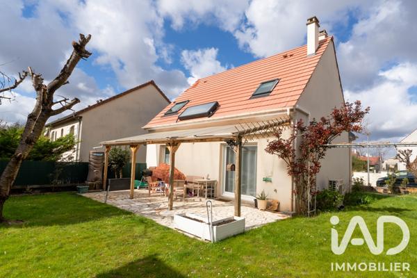 Maison à vendre 7 pièces 100 m² Champs-sur-Marne