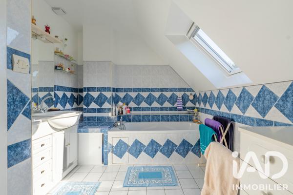 Maison à vendre 7 pièces 100 m² Champs-sur-Marne