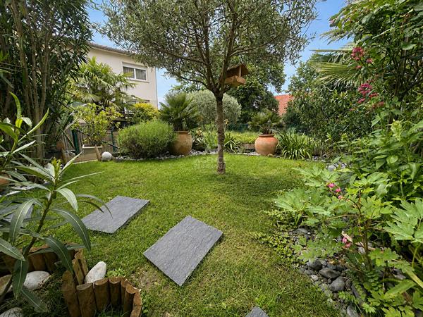Maison Vernouillet 5 pièce(s) 83 m2 €367 000 ** - Référence 1120