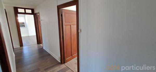 Location Appartement92,13 m² - 4 Pièces - PONT DE SALARS (12290)