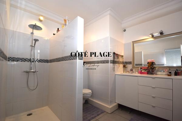 Royan (17200) ROYAN FONCILLON, Maison 6 chambres avec piscine, Plage du Chay. Au prix de vente de 798 000 € HAI