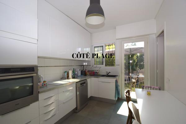 Royan (17200) ROYAN FONCILLON, Maison 6 chambres avec piscine, Plage du Chay. Au prix de vente de 798 000 € HAI