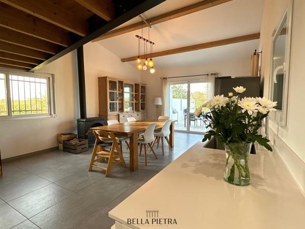 Aimargues (30470) Maisons en Camargue - 300 m2 - Proche Aimargues - Fort potentiel locatif