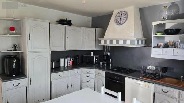 Achat - Maison | Pavillon Brioux-sur-Boutonne 79170 9 pièces 196 m 2 2881 m 2