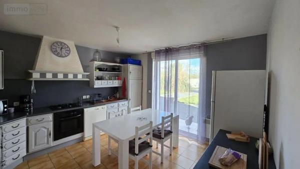 Achat - Maison | Pavillon Brioux-sur-Boutonne 79170 9 pièces 196 m 2 2881 m 2