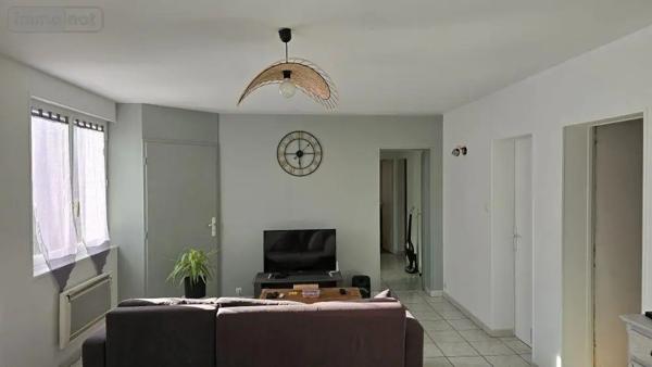 Achat - Maison | Pavillon Brioux-sur-Boutonne 79170 9 pièces 196 m 2 2881 m 2