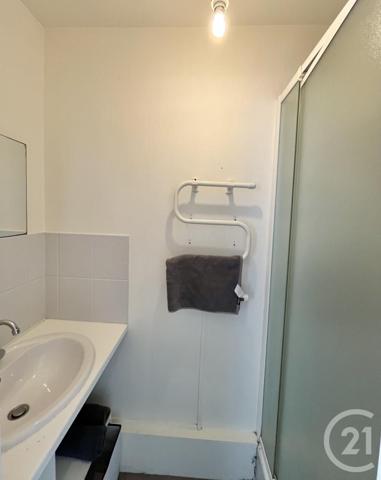 Immeuble à vendre  121,03 m2 CHATELLERAULT - 86