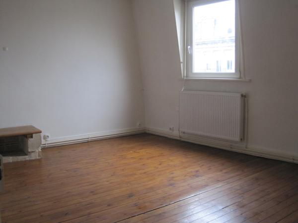 Immeuble Saint Quentin 10 pièce(s) 470 m2