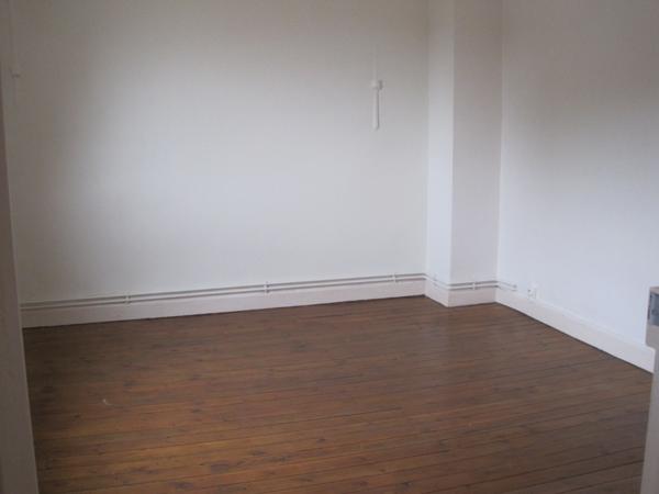 Immeuble Saint Quentin 10 pièce(s) 470 m2