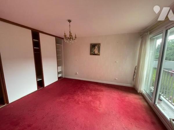 BETHUNE APPARTEMENT 4 CHS 2 PARKINGS 2 CAVES