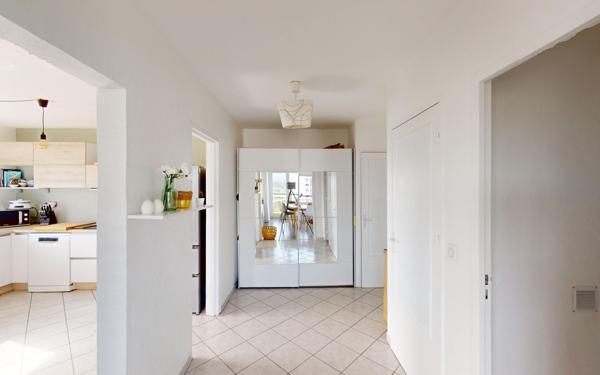 Appartement à louer    4 pièces • 80,76 m2 Lyon 9