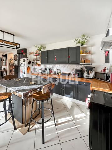 Maison 7 pièce(s) 160 m2