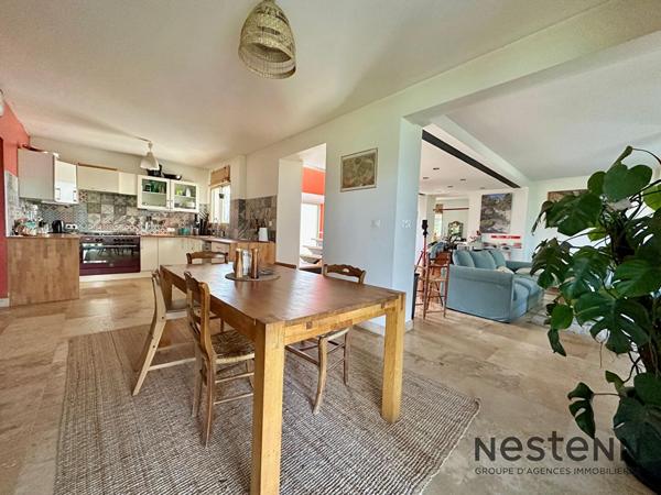 Villa rénovée T7 200 m2 campagne Tretsoise au calme