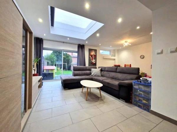 Vente immobilière : Maison à Halluin  4 pièces 105 m² 269 000 €- Immobilière de Neuville.