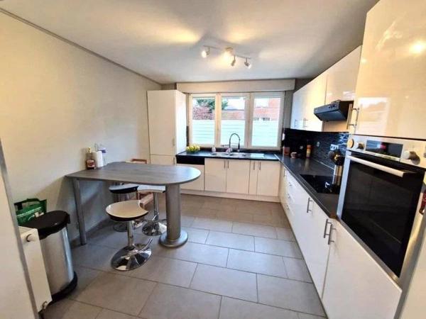 Vente immobilière : Maison à Halluin  4 pièces 105 m² 269 000 €- Immobilière de Neuville.
