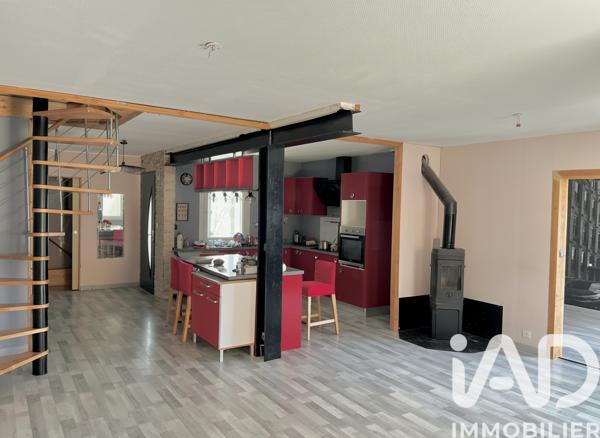 Maison à vendre 4 pièces 105,25 m² Saint-Maurice-de-Lignon